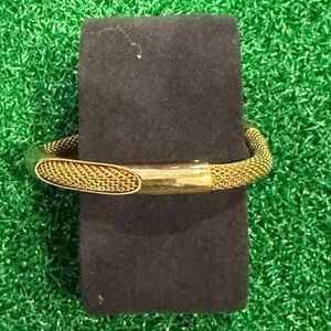 Avon Gold Intricate Pattern Bracelet